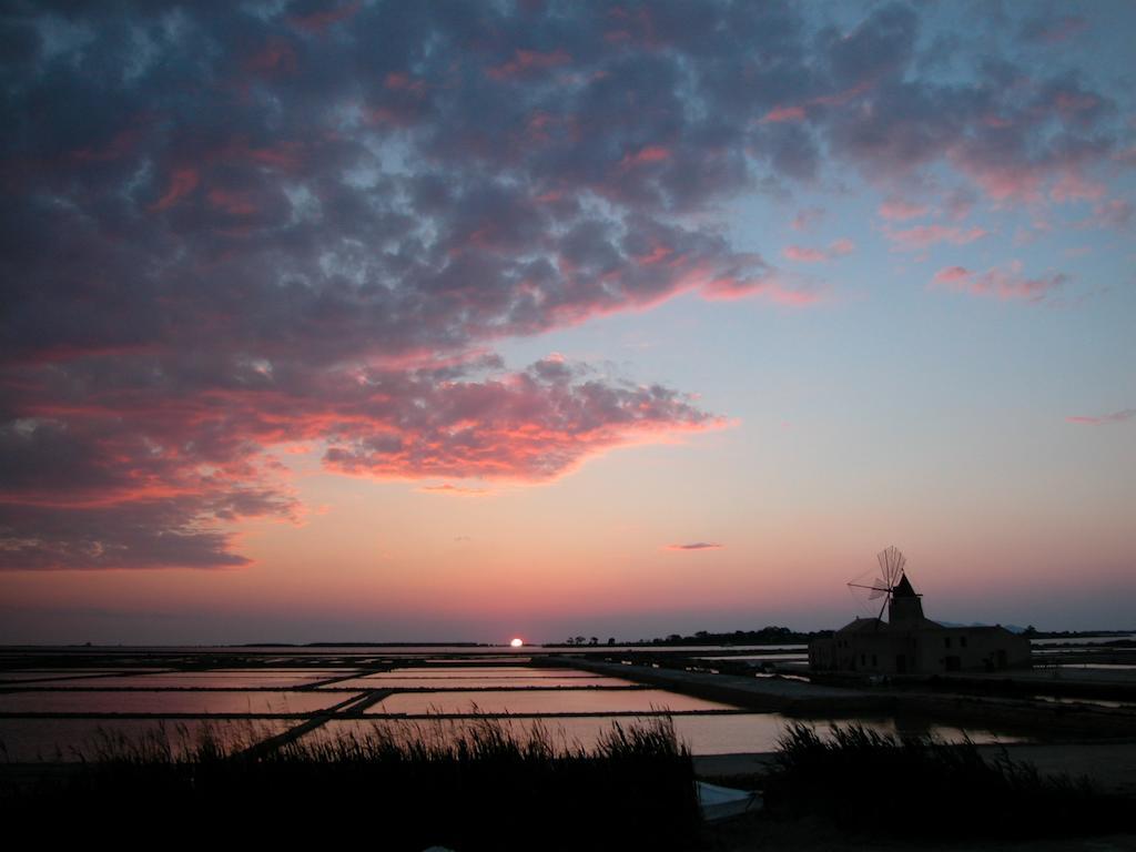 Delfino Beach Hotel Marsala Exterior foto