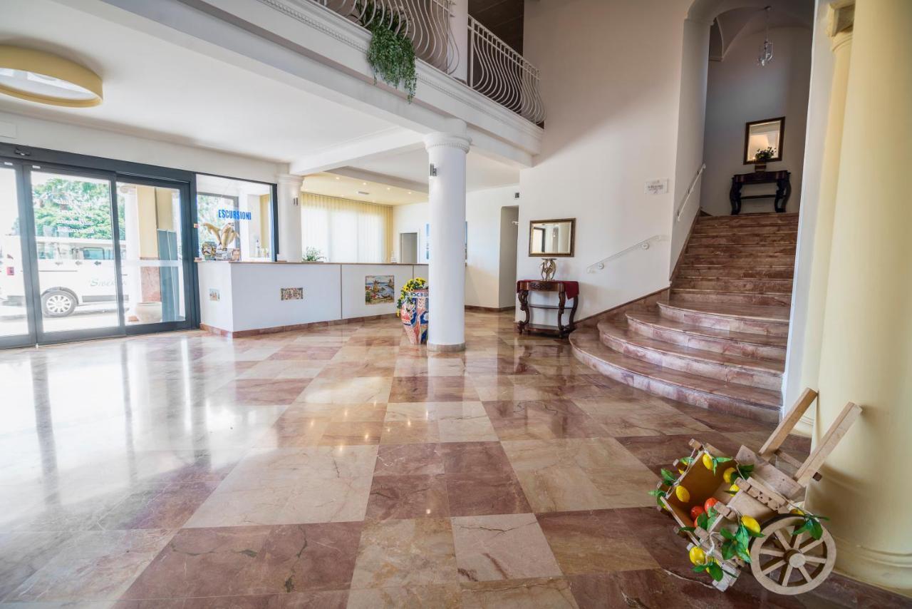 Delfino Beach Hotel Marsala Exterior foto