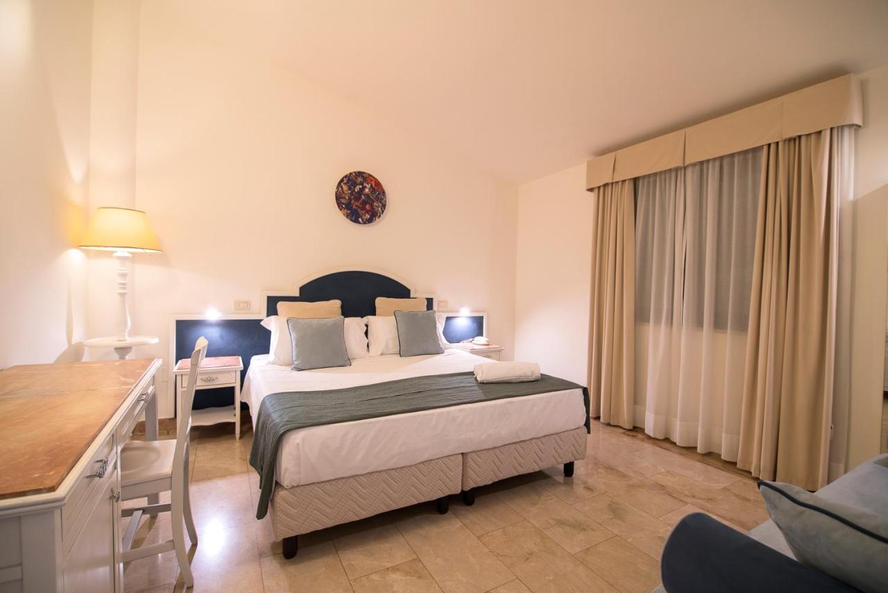 Delfino Beach Hotel Marsala Exterior foto