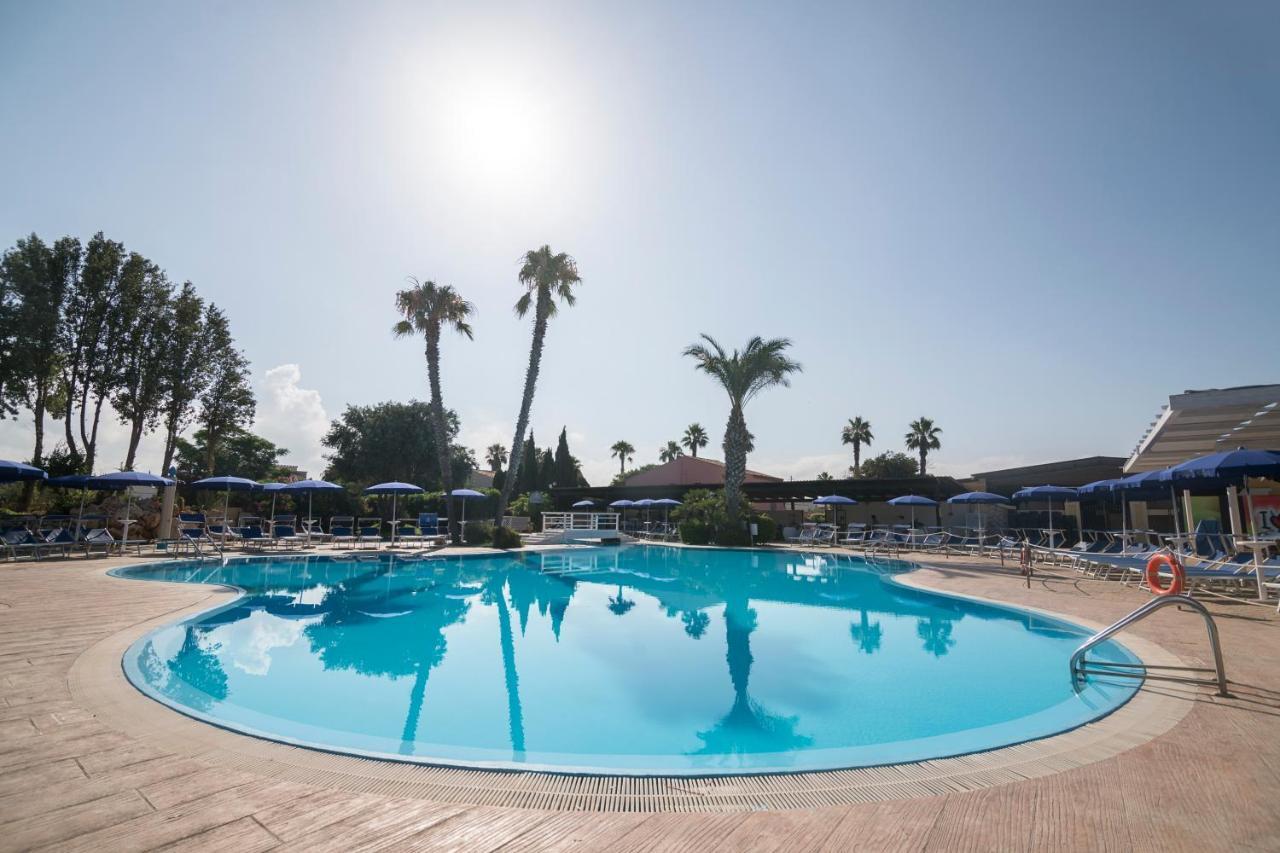 Delfino Beach Hotel Marsala Exterior foto